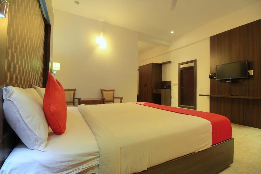 Grand Milestone Hotel Mysore Εξωτερικό φωτογραφία