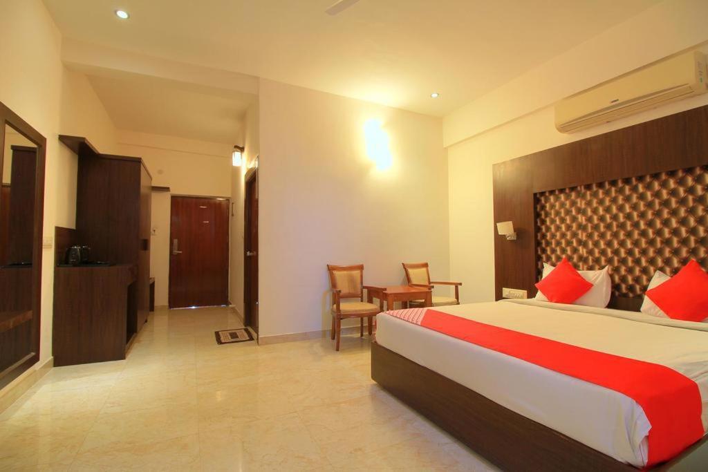 Grand Milestone Hotel Mysore Εξωτερικό φωτογραφία