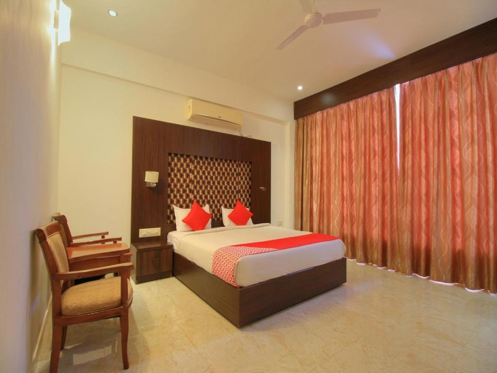 Grand Milestone Hotel Mysore Εξωτερικό φωτογραφία